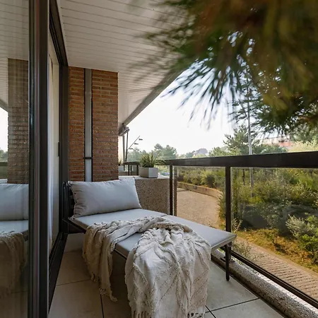 Daire Huswell - Elegant Seaside Getaway In *